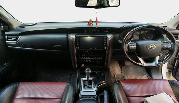 2021 Toyota Fortuner 4X4 AT 2.8 LEGENDER, Diesel, Automatic, 1,02,572 km, interior