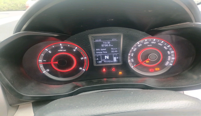 2021 Mahindra XUV300 W8 (O) 1.5 DIESEL, Diesel, Manual, 40,166 km, interior
