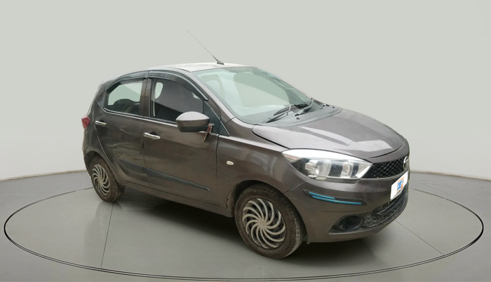 2017 Tata Tiago XT PETROL, Petrol, Manual, 1,88,764 km, exterior
