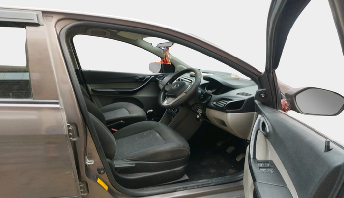 2017 Tata Tiago XT PETROL, Petrol, Manual, 1,88,764 km, interior