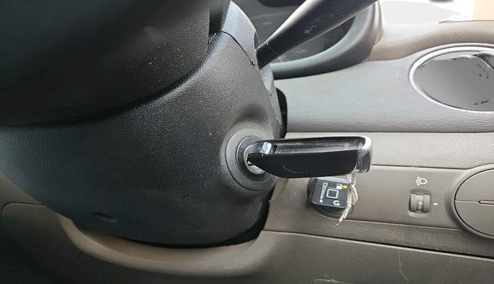 2012 Hyundai i10 MAGNA 1.1, Petrol, Manual, 1,07,030 km, interior