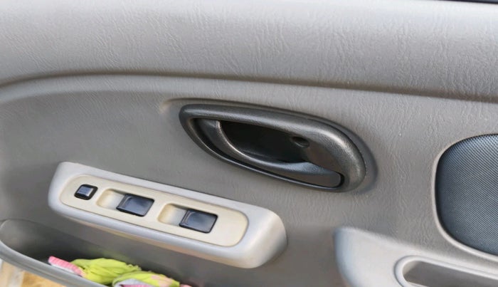 2014 Maruti Alto K10 VXI, Petrol, Manual, 86,193 km, interior