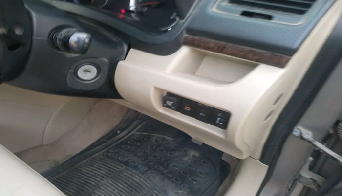 2014 Maruti Swift Dzire ZXI, Petrol, Manual, 1,78,355 km, interior