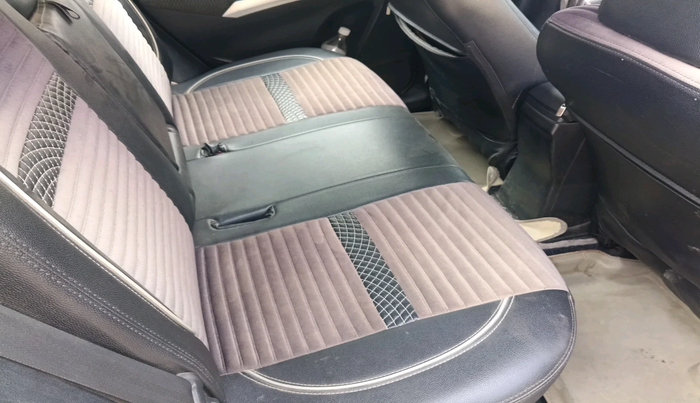 2018 Maruti S Cross ZETA 1.3, Diesel, Manual, 79,638 km, interior