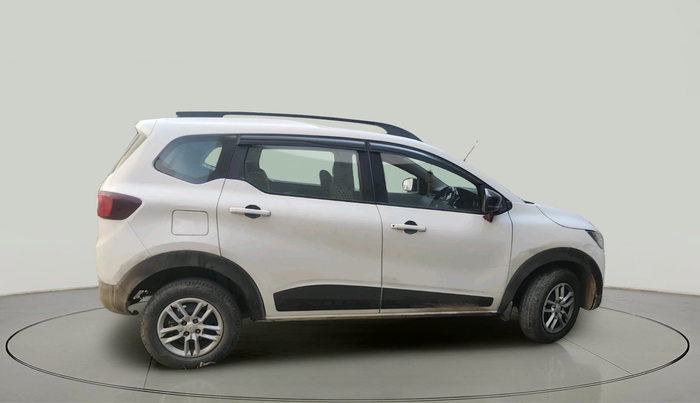 2023 Renault TRIBER RXT, Petrol, Manual, 52,988 km, exterior