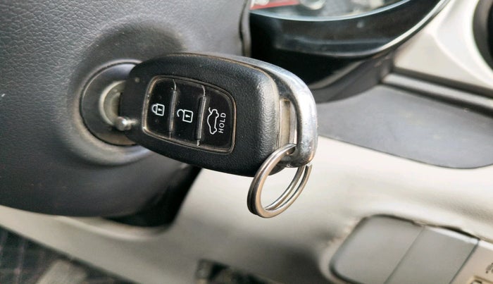 2020 Hyundai GRAND I10 NIOS MAGNA 1.2 KAPPA VTVT, Petrol, Manual, 19,042 km, interior