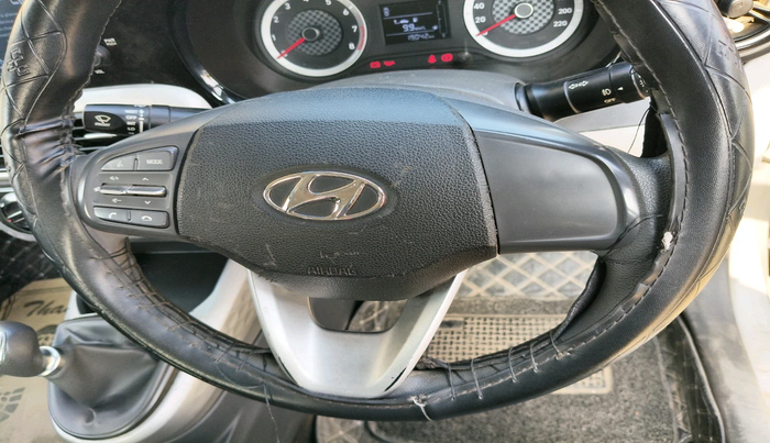 2020 Hyundai GRAND I10 NIOS MAGNA 1.2 KAPPA VTVT, Petrol, Manual, 19,042 km, interior