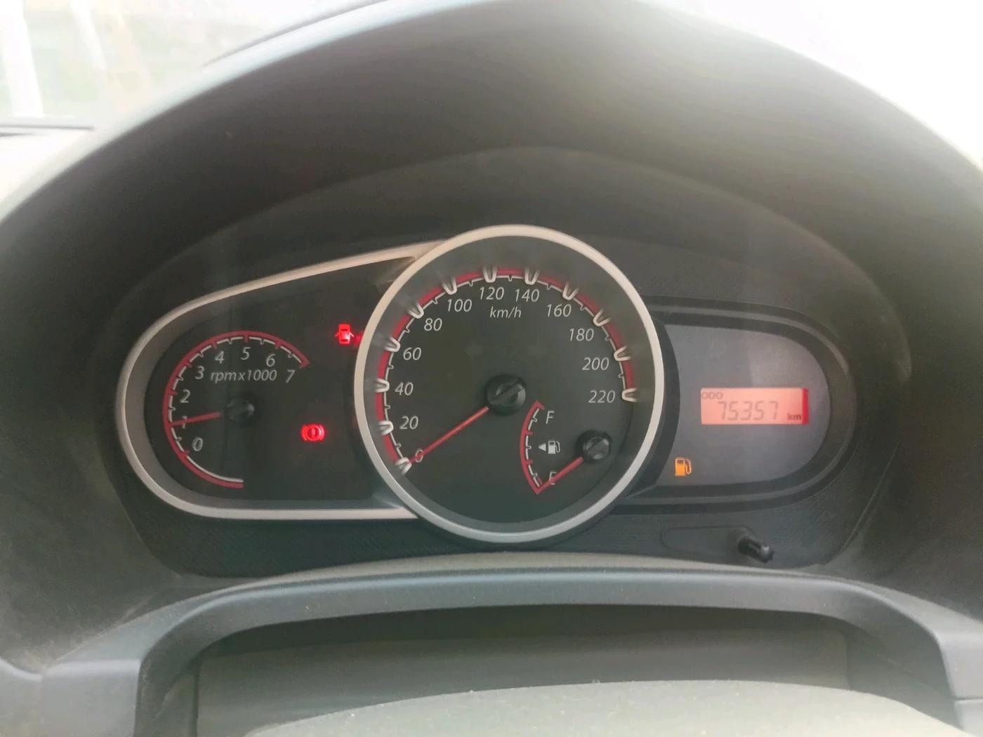 2011 Ford Figo ZXI 1.2 PETROL, CNG, Manual, 75,357 km, interior