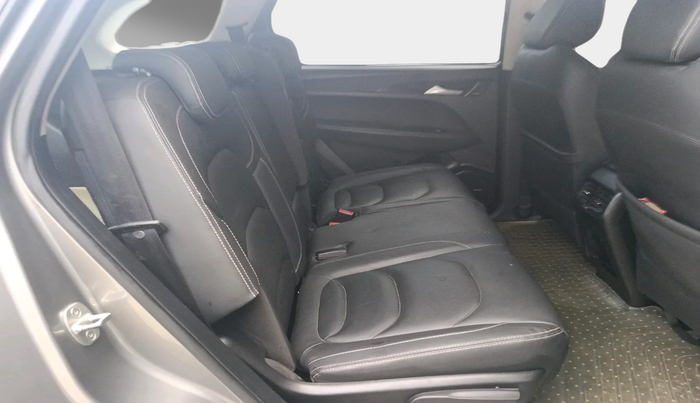 2019 MG HECTOR SHARP 1.5 DCT PETROL, Petrol, Automatic, 1,12,714 km, interior