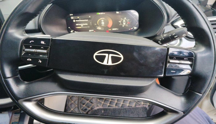 2024 Tata Safari PURE PLUS S AT, Diesel, Automatic, 29,507 km, interior