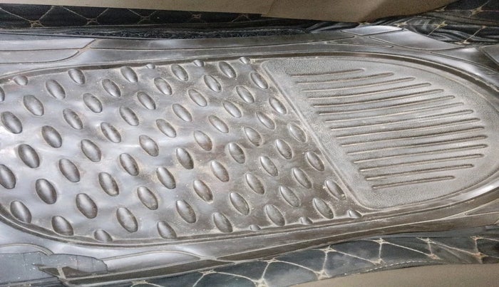 2014 Maruti Swift Dzire VXI, Petrol, Manual, 1,88,722 km, interior