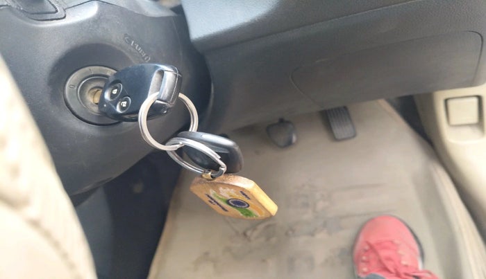 2013 Honda Amaze 1.2L I-VTEC S, Petrol, Manual, 91,582 km, interior