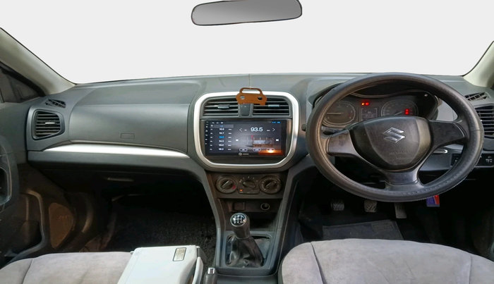 2018 Maruti Vitara Brezza VDI (O), Diesel, Manual, 54,113 km, interior