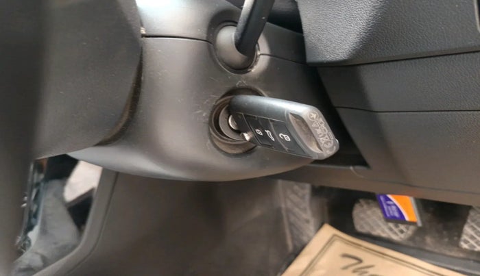 2024 Volkswagen TAIGUN GT Line 1.0L TSI AT, Petrol, Automatic, 28,529 km, interior