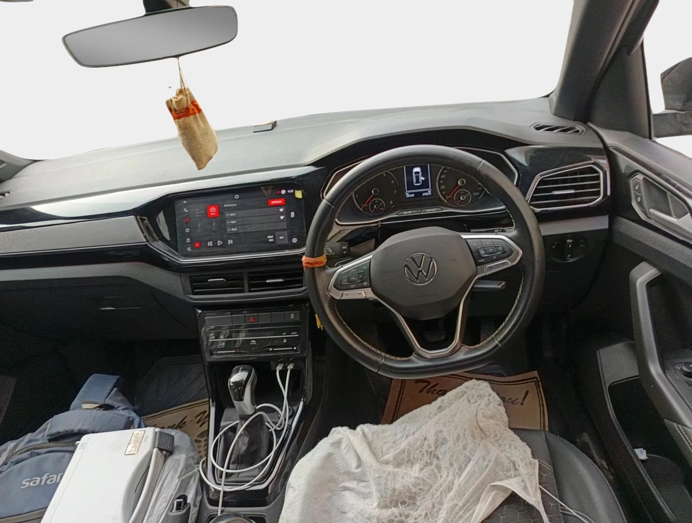 2024 Volkswagen TAIGUN GT Line 1.0L TSI AT, Petrol, Automatic, 28,529 km, interior