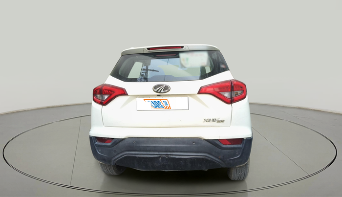 2021 Mahindra XUV300 W4 1.5 DIESEL, Diesel, Manual, 56,032 km, exterior