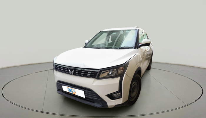 2021 Mahindra XUV300 W4 1.5 DIESEL, Diesel, Manual, 56,032 km, exterior