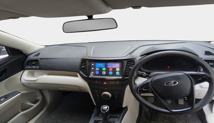 2021 Mahindra XUV300 W4 1.5 DIESEL, Diesel, Manual, 56,032 km, interior