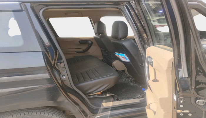 2024 Mahindra BOLERO NEO N 4, Diesel, Manual, 9,347 km, interior