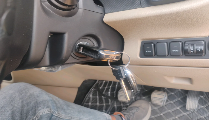 2024 Mahindra BOLERO NEO N 4, Diesel, Manual, 9,347 km, interior