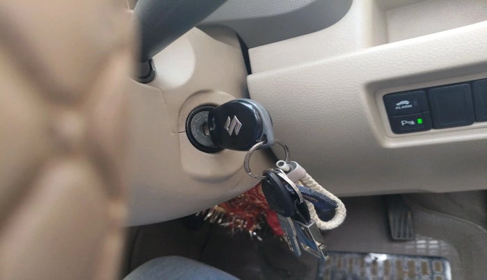 2016 Maruti Ertiga VXI, Petrol, Manual, 1,06,419 km, interior