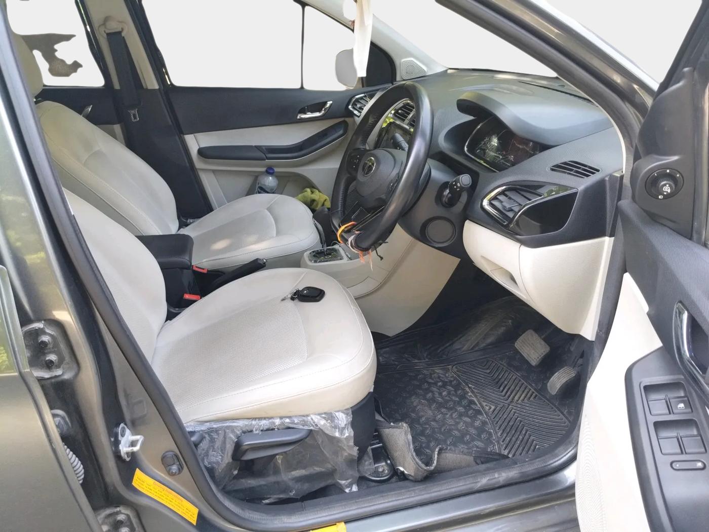 2024 Tata TIGOR XZA Plus iCNG , Petrol, Automatic, 22,319 km, interior