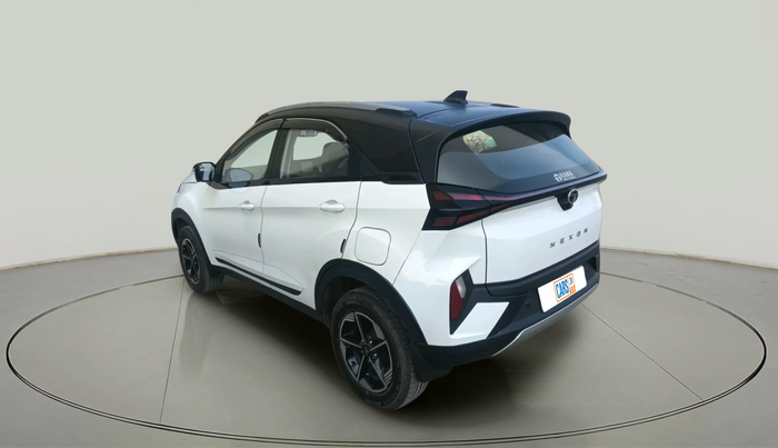 2025 Tata NEXON CREATIVE + SUNROOF AMT 1.5 DIESEL, Diesel, Automatic, 33,570 km, exterior