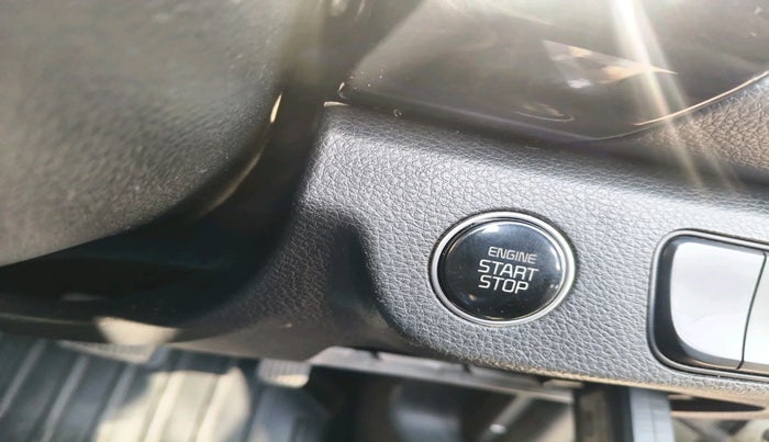 2020 KIA SELTOS HTK PLUS AT 1.5 DIESEL, Diesel, Automatic, 1,03,653 km, interior