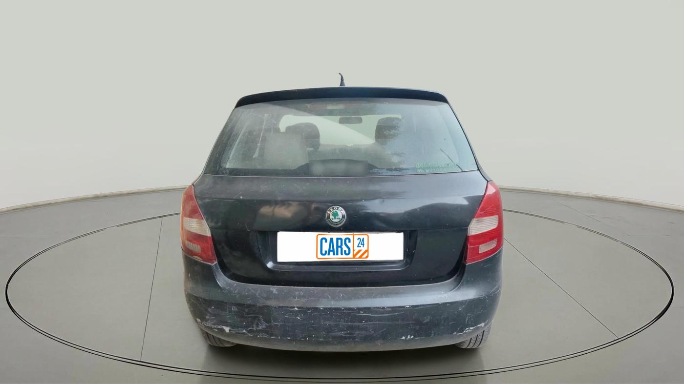 2011 Skoda Fabia ACTIVE 1.2 MPI, CNG, Manual, 1,02,563 km, exterior