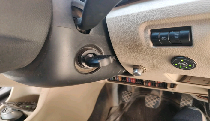 2011 Skoda Fabia ACTIVE 1.2 MPI, CNG, Manual, 1,02,563 km, interior