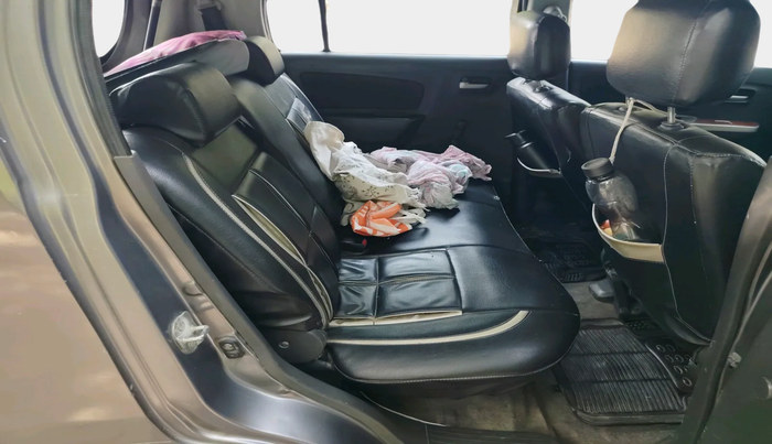 2010 Maruti Wagon R 1.0 LXI, Petrol, Manual, 2,32,630 km, interior