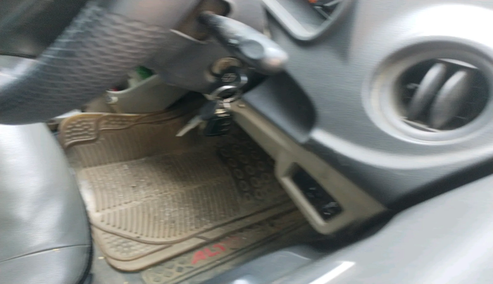 2017 Maruti Alto K10 LXI CNG (AIRBAG), Petrol, Manual, 1,07,334 km, interior