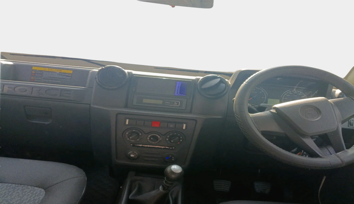 2024 Force Motors Citiline 2.6 l 10 str, Diesel, Manual, 7,733 km, interior