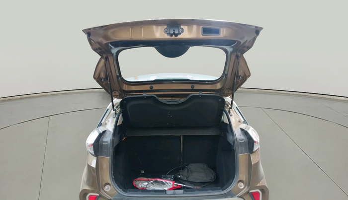 2022 Tata NEXON XZ PLUS (PREMIUM) DIESEL JET, Diesel, Manual, 65,355 km, exterior