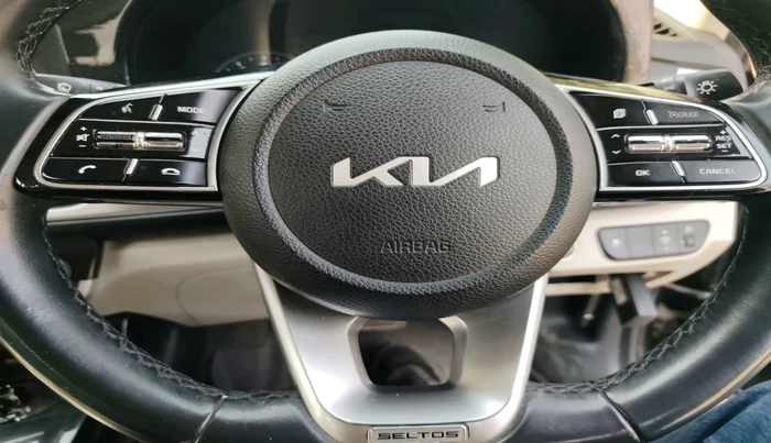 2021 KIA SELTOS HTX IVT 1.5 PETROL, Petrol, Automatic, 61,068 km, interior