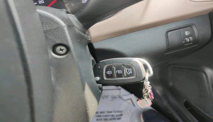 2020 Hyundai Elite i20 SPORTZ PLUS 1.2, Petrol, Manual, 31,519 km, interior