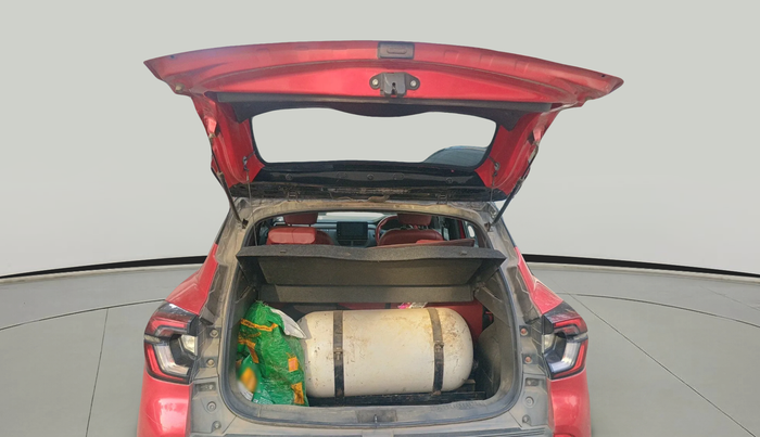 2022 Renault Kiger RXZ MT, Petrol, Manual, 1,27,174 km, exterior