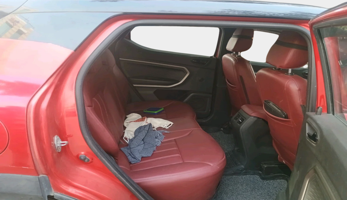 2022 Renault Kiger RXZ MT, Petrol, Manual, 1,27,174 km, interior