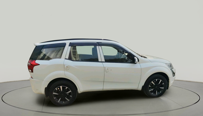 2019 Mahindra XUV500 W5, Diesel, Manual, 1,60,000 km, exterior