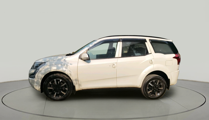 2019 Mahindra XUV500 W5, Diesel, Manual, 1,60,000 km, exterior