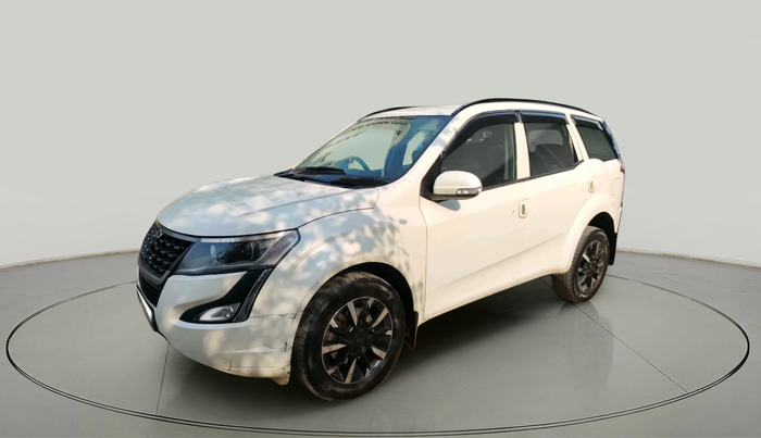 2019 Mahindra XUV500 W5, Diesel, Manual, 1,60,000 km, exterior
