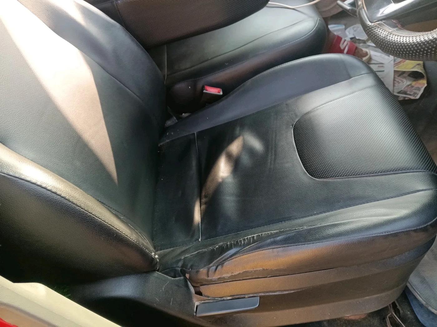 2018 Mahindra KUV 100 NXT K2 P 6 STR, Petrol, Manual, 38,098 km, interior
