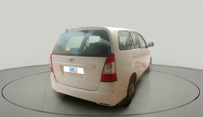 2016 Toyota Innova 2.5 G 7 STR, Diesel, Manual, 2,67,594 km, exterior