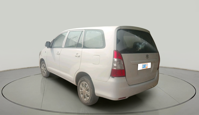 2016 Toyota Innova 2.5 G 7 STR, Diesel, Manual, 2,67,594 km, exterior