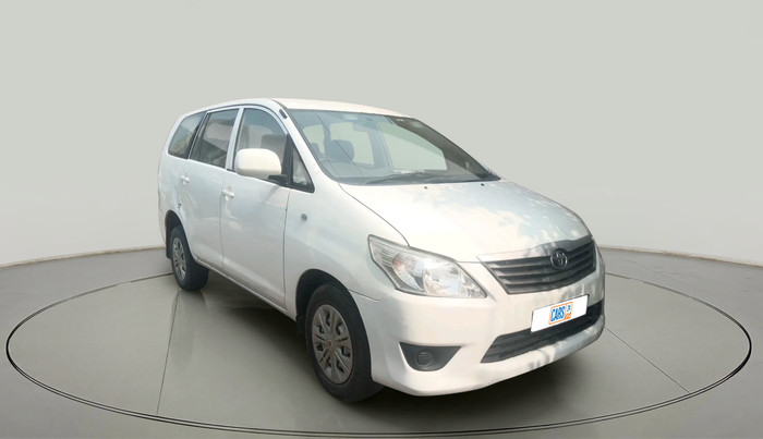 2016 Toyota Innova 2.5 G 7 STR, Diesel, Manual, 2,67,594 km, exterior