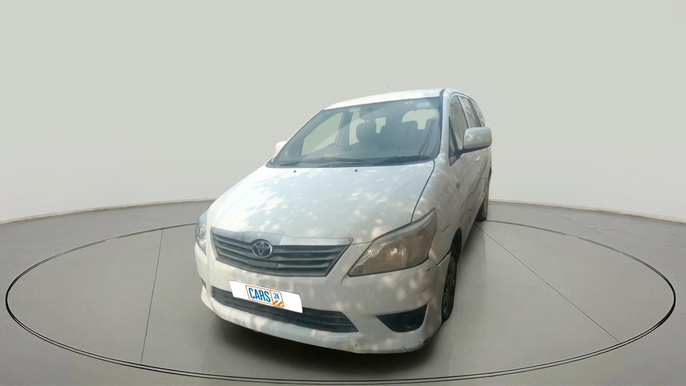 2016 Toyota Innova 2.5 G 7 STR, Diesel, Manual, 2,67,594 km, exterior