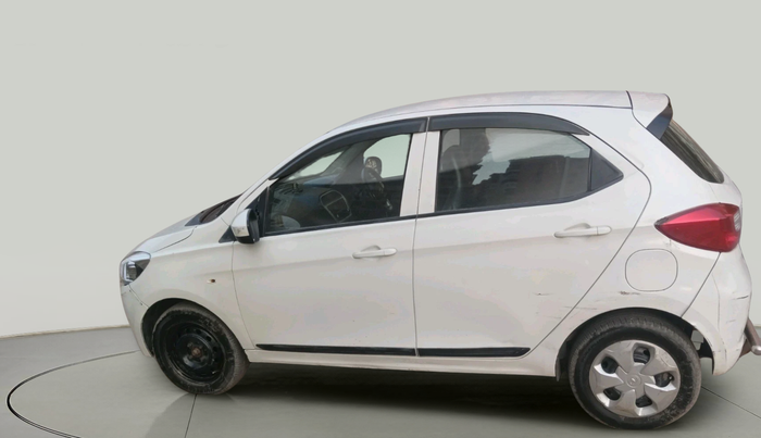 2016 Tata Tiago XT DIESEL, Diesel, Manual, 53,252 km, exterior