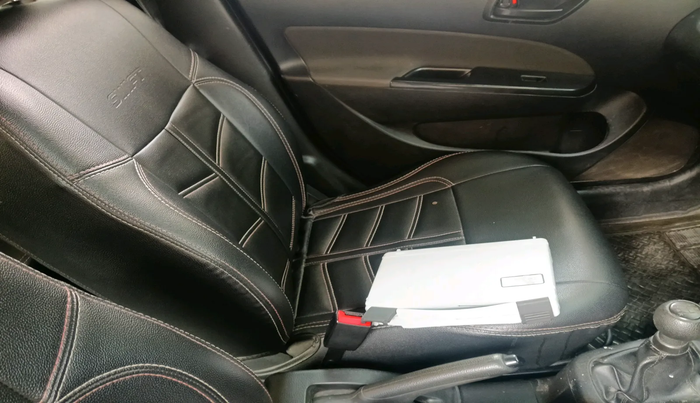 2017 Maruti Swift LXI (O), Petrol, Manual, 1,21,459 km, interior