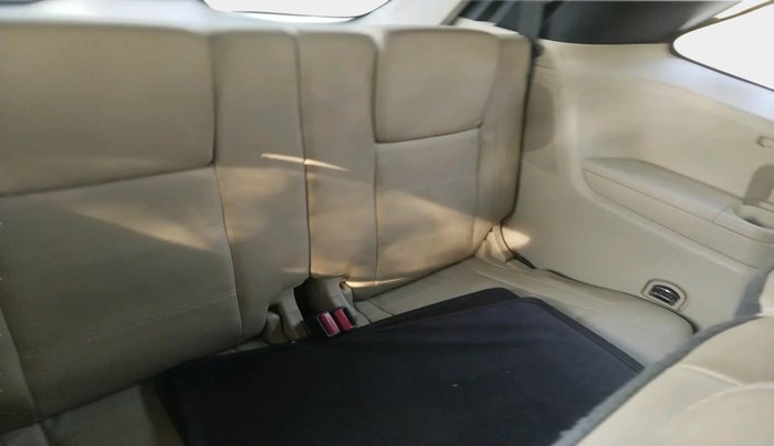 2017 Ford Endeavour TITANIUM 3.2 4X4 AT, Diesel, Automatic, 1,06,632 km, interior