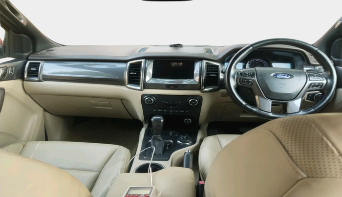 2017 Ford Endeavour TITANIUM 3.2 4X4 AT, Diesel, Automatic, 1,06,632 km, interior